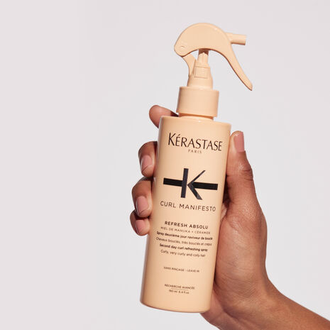 Curl Manifesto Refresh Absolu Hair Spray
